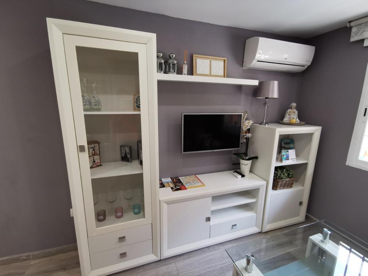Great Location With Free Private Parking Apartment Cordoba Luaran gambar