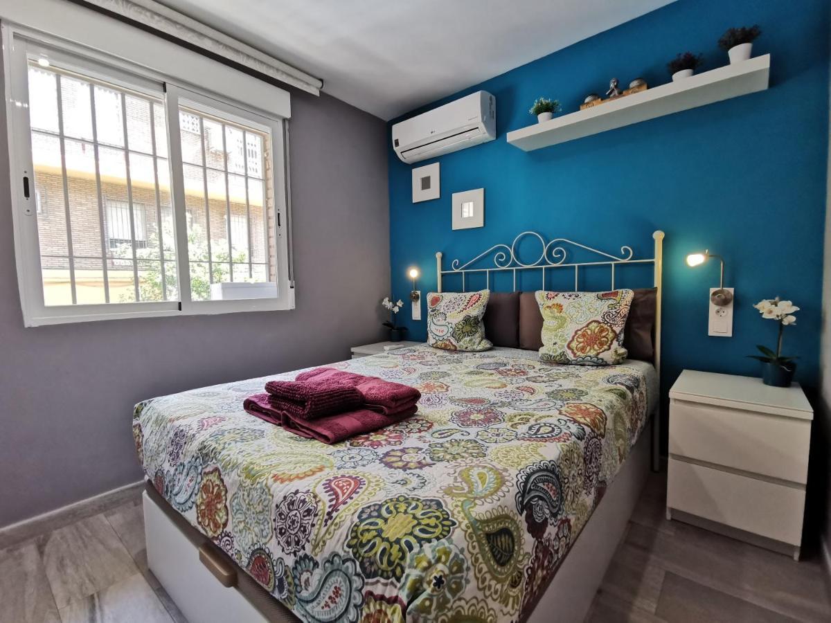 Great Location With Free Private Parking Apartment Cordoba Luaran gambar